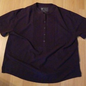 Limited Edition Mua FIGS Pintucked scrub top size